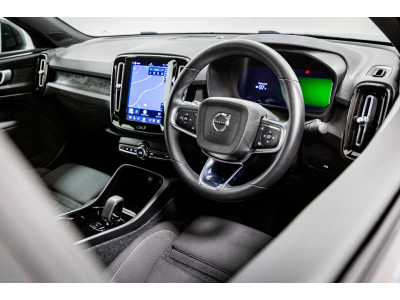 2023 Volvo C40