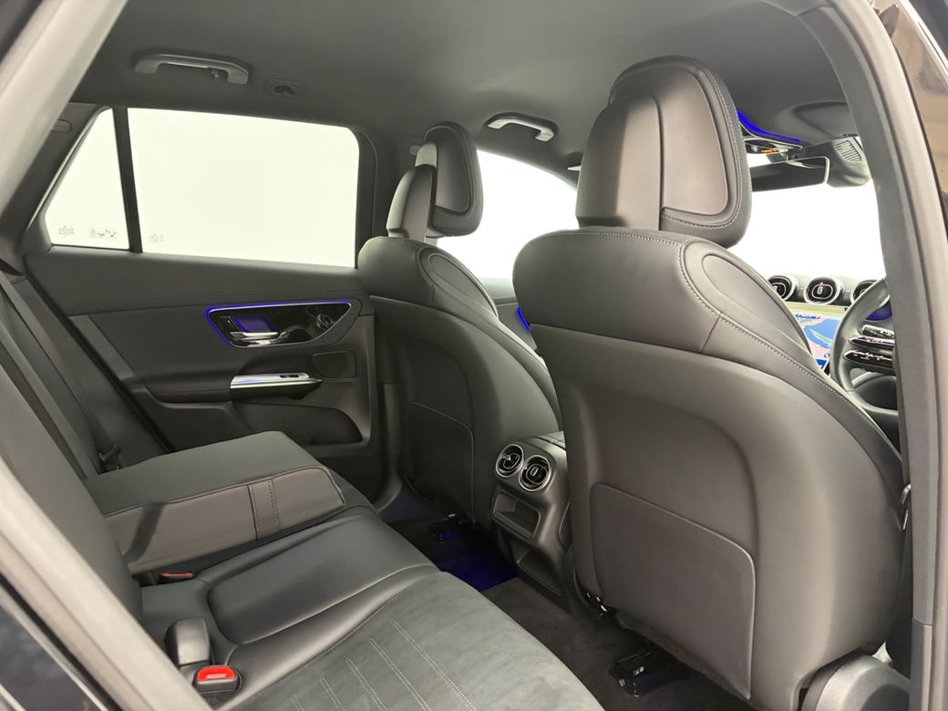 2025 Mercedes-Benz GLC Class