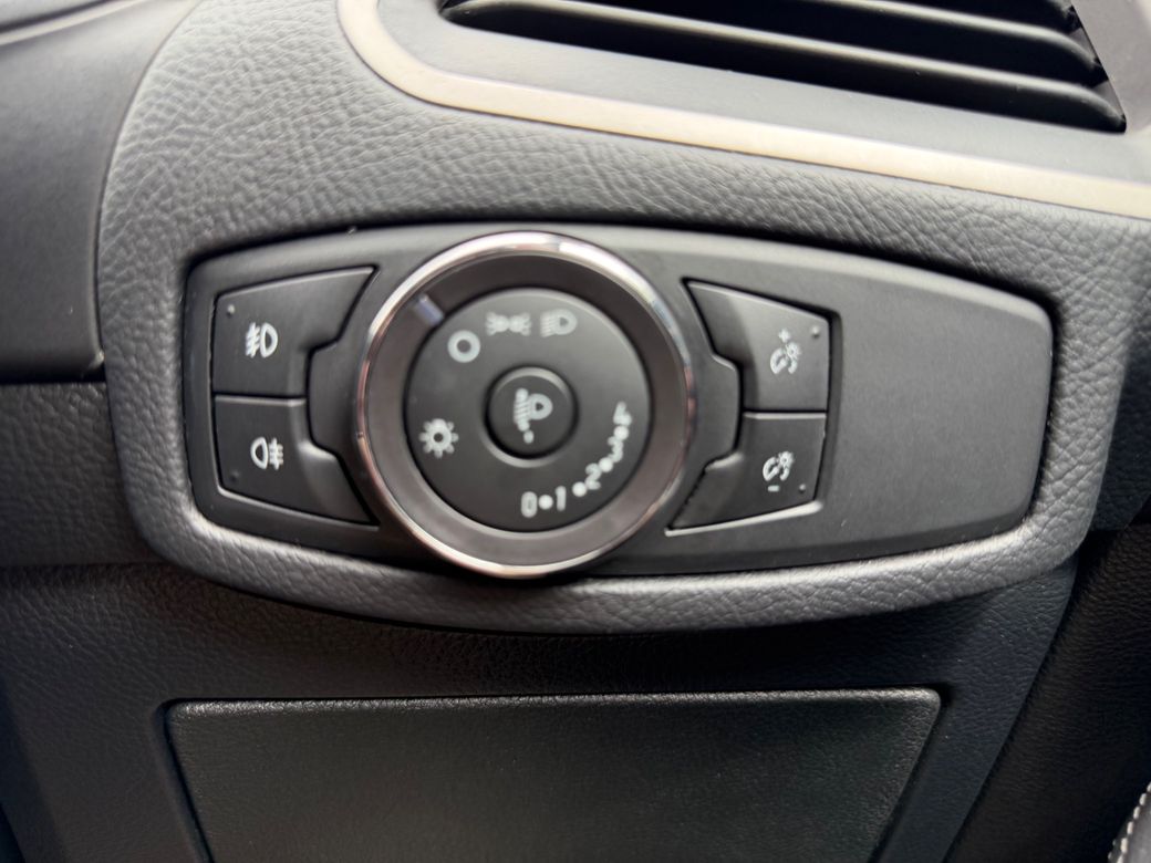 2017 Ford Galaxy