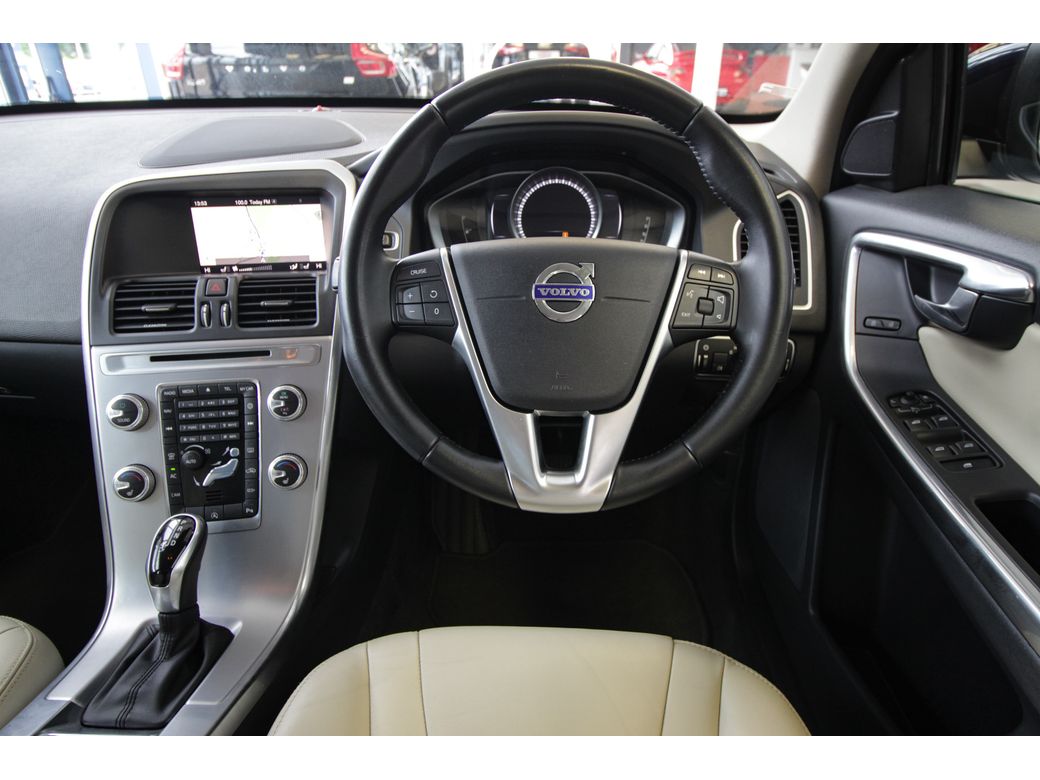 2017 Volvo XC60