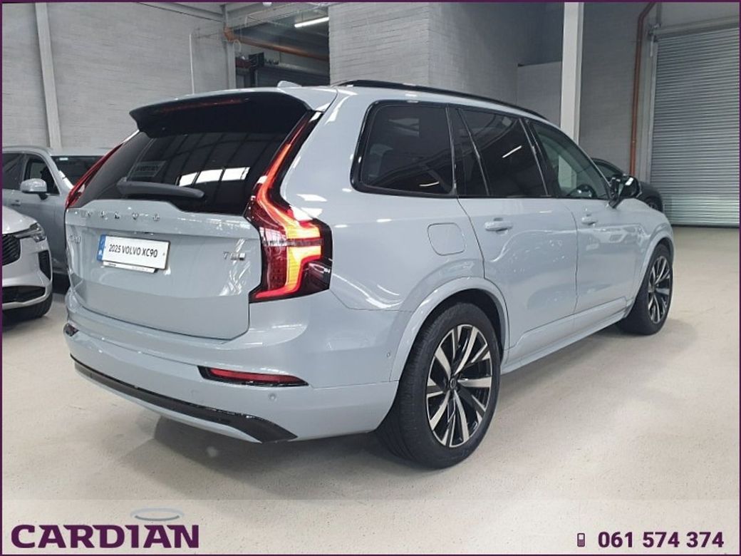 2025 Volvo XC90
