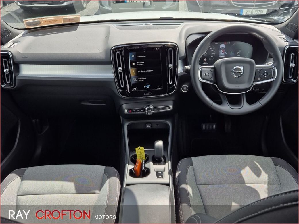2021 Volvo XC40