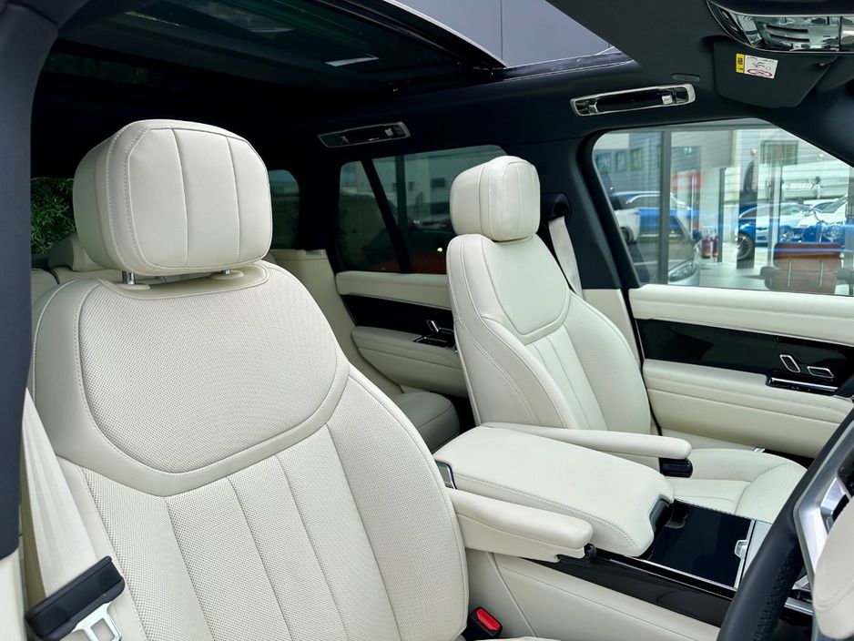2026 Land Rover Range Rover