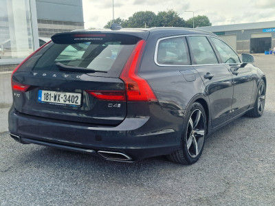 2018 Volvo V90