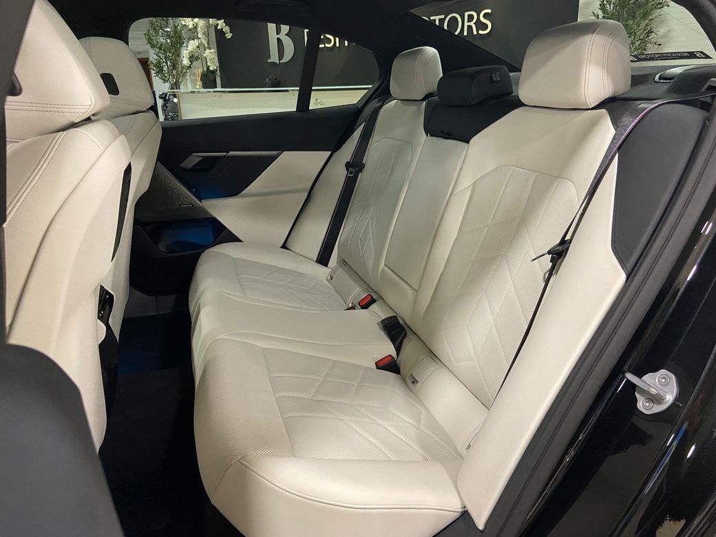 2025 BMW 5 Series