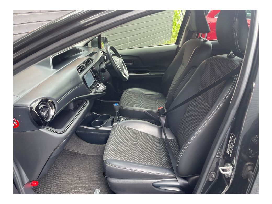 2016 Toyota Aqua