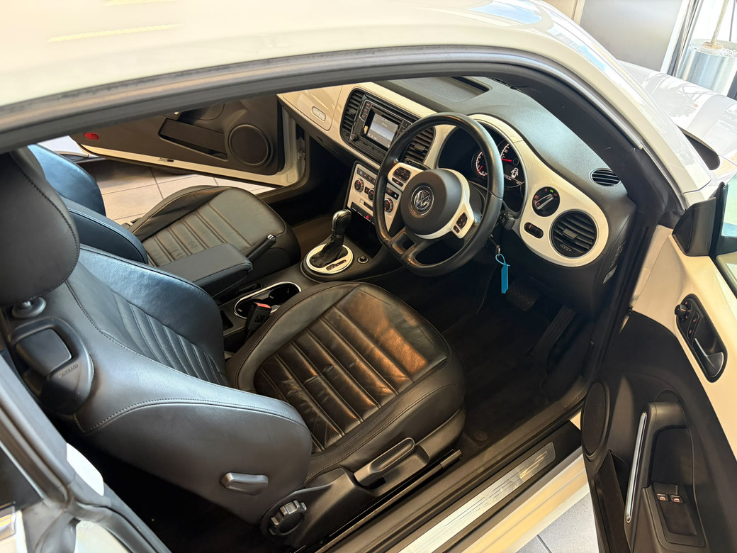 2013 Volkswagen Beetle