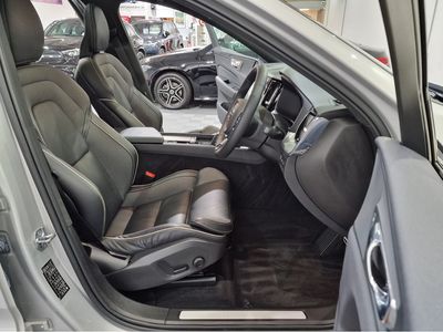 2022 Volvo XC60