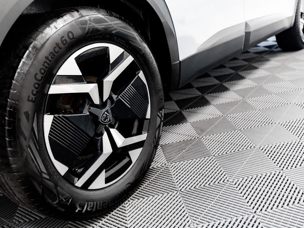 2024 Peugeot 2008