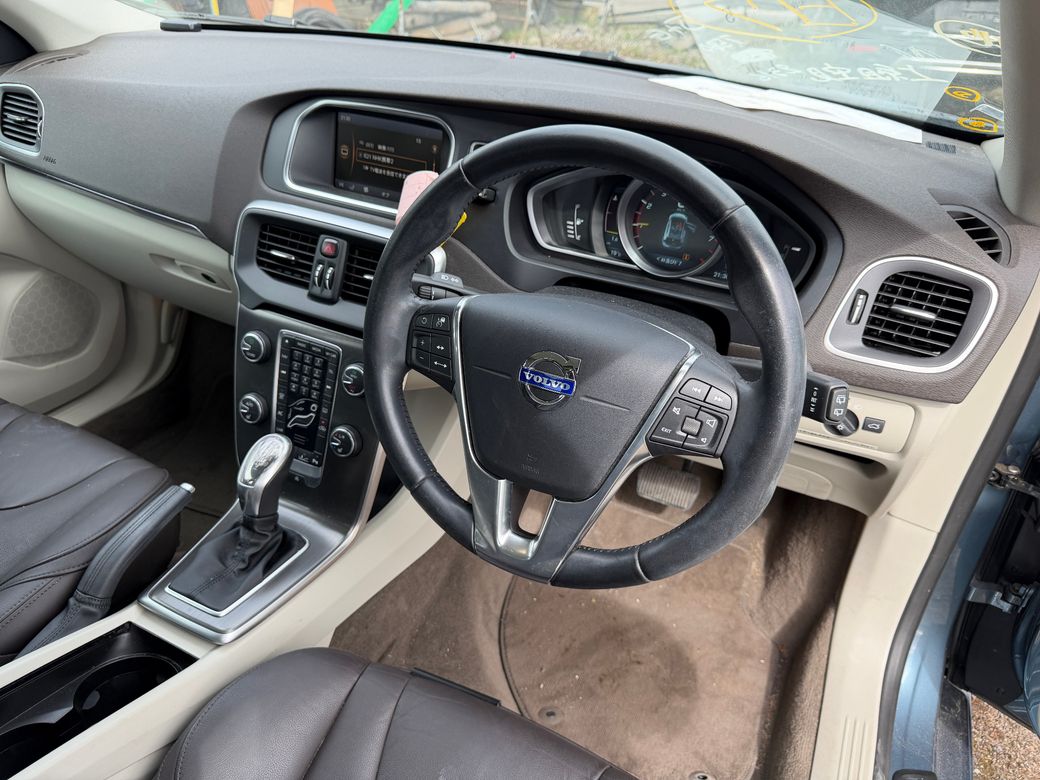 2013 Volvo V40
