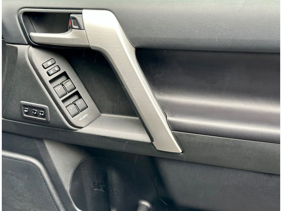 2023 Toyota Landcruiser