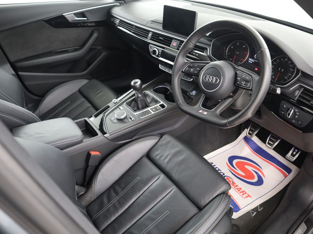 2017 Audi A4