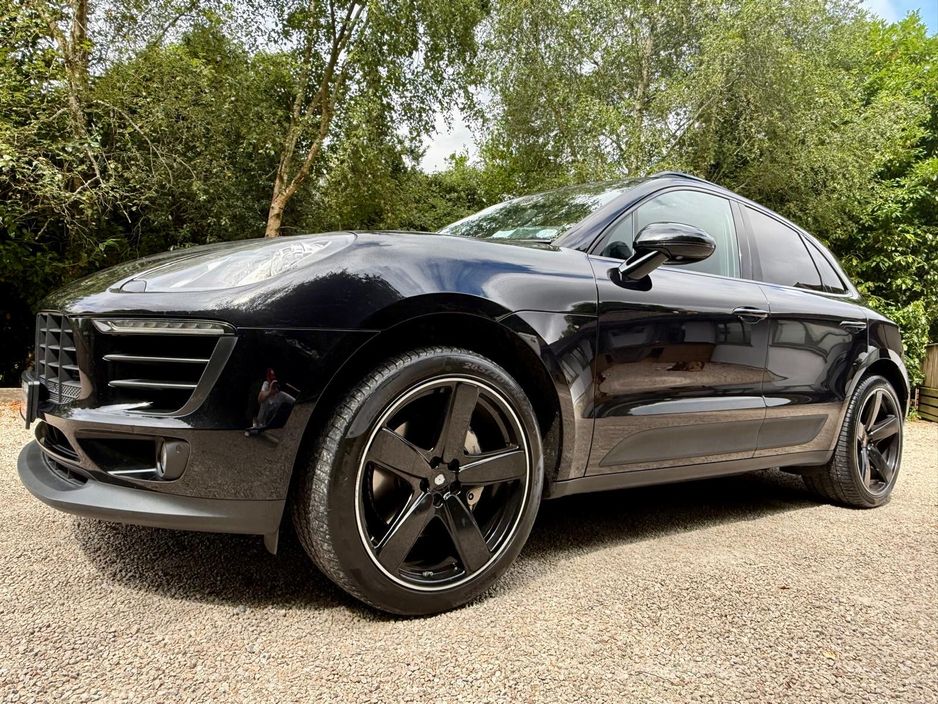 2015 Porsche Macan