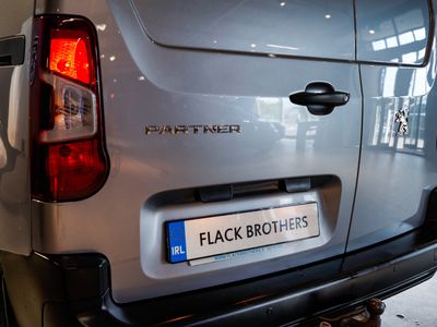2021 Peugeot Partner