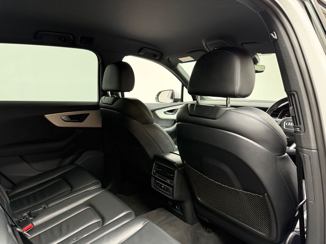 2023 Audi Q7