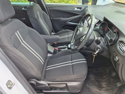 2023 Opel Crossland X