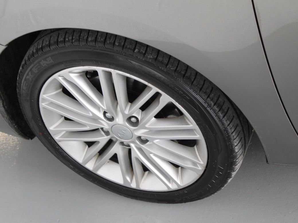 2018 Kia Carens