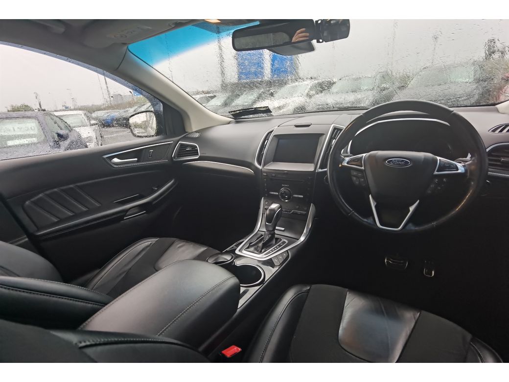 2016 Ford Edge