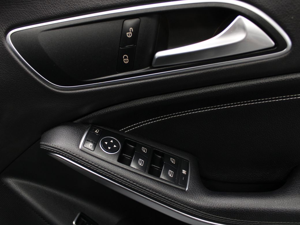 2017 Mercedes-Benz CLA Class