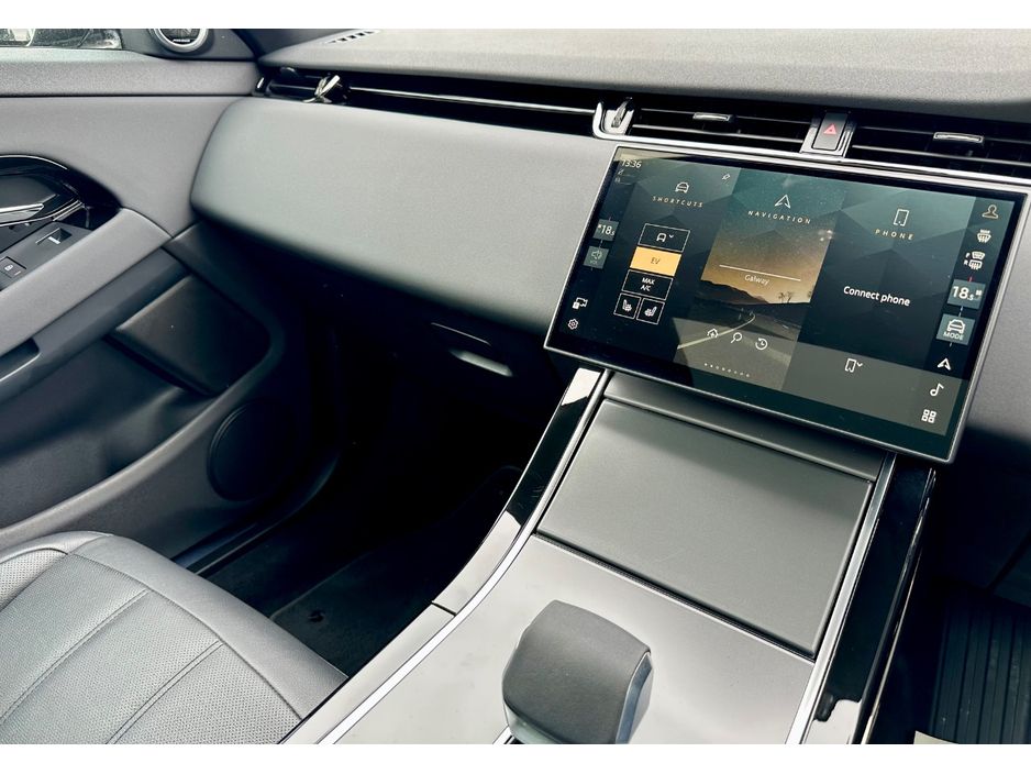 2026 Land Rover Range Rover Evoque