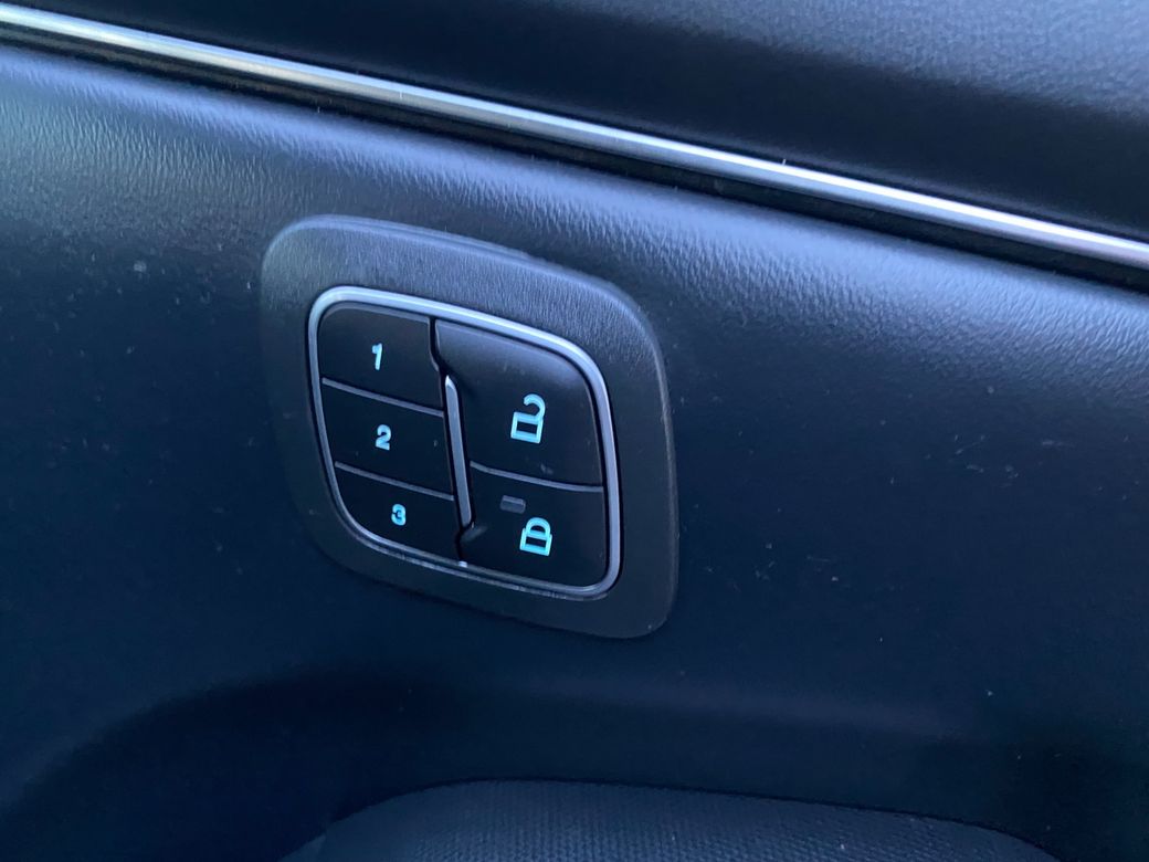 2022 Ford Mustang Mach-e