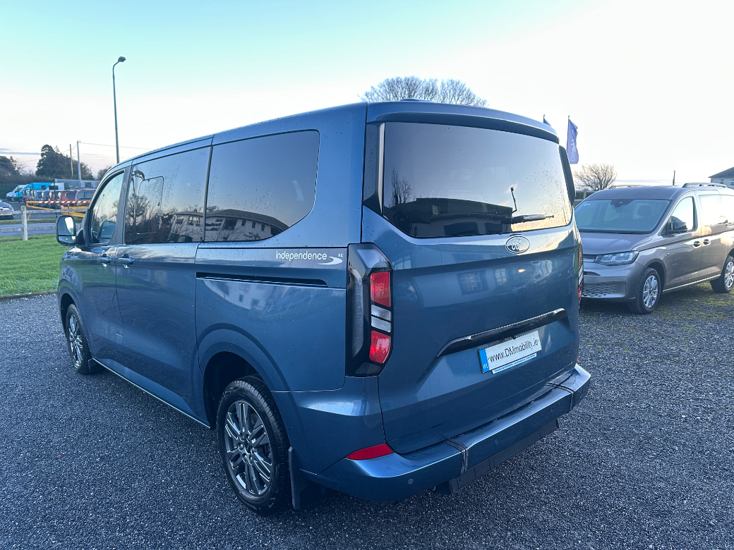 2024 Ford Tourneo Custom