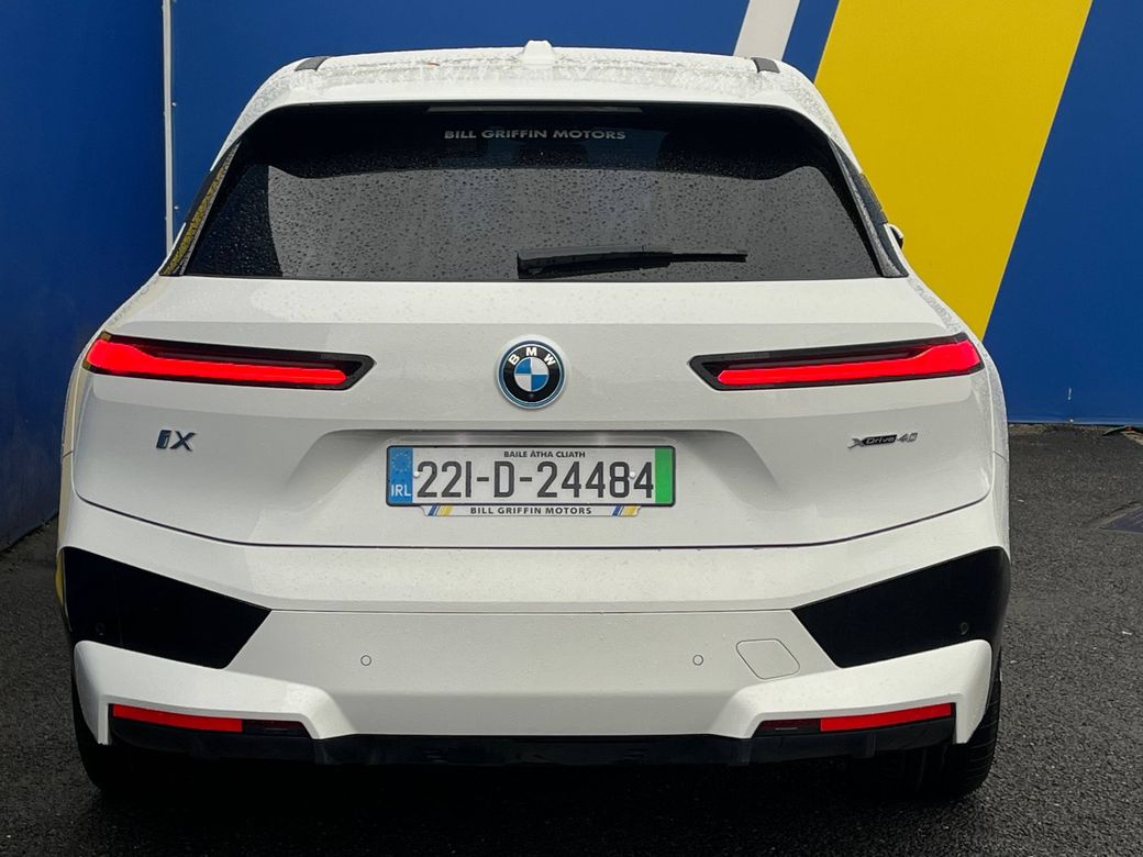 2022 BMW iX
