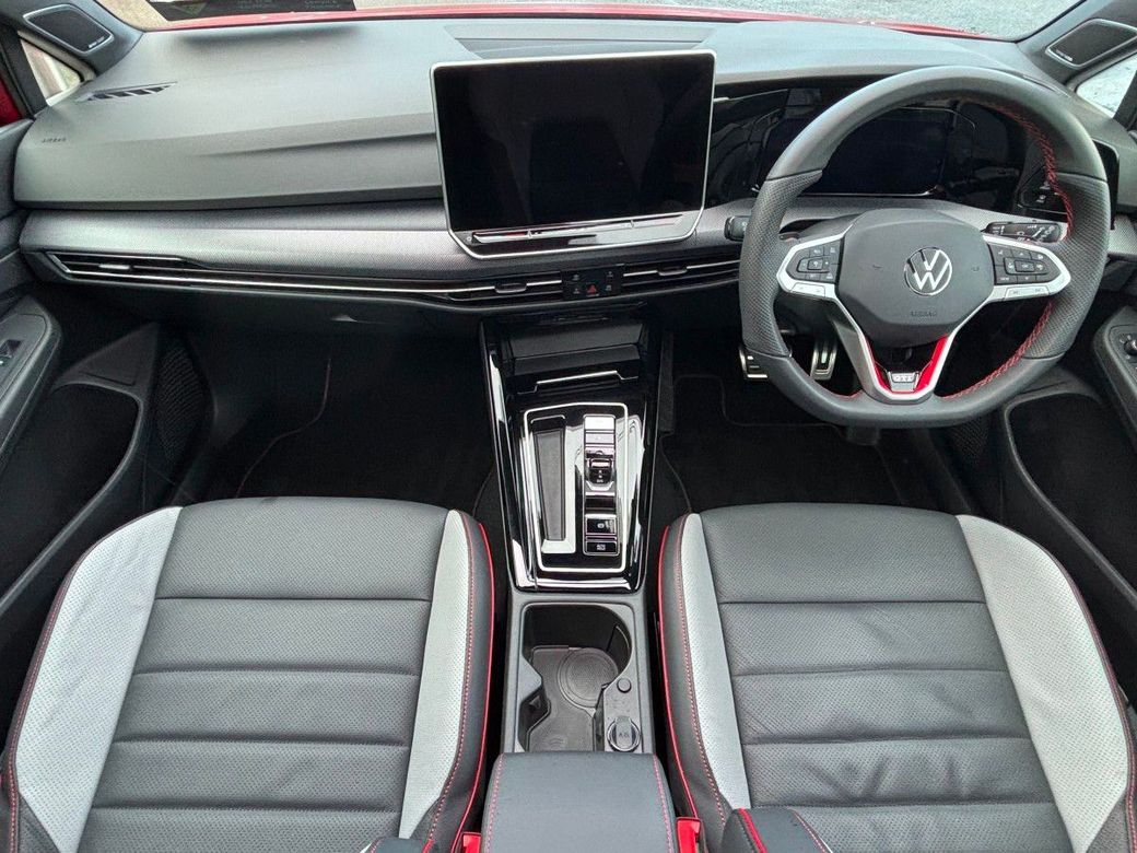 2025 Volkswagen Golf