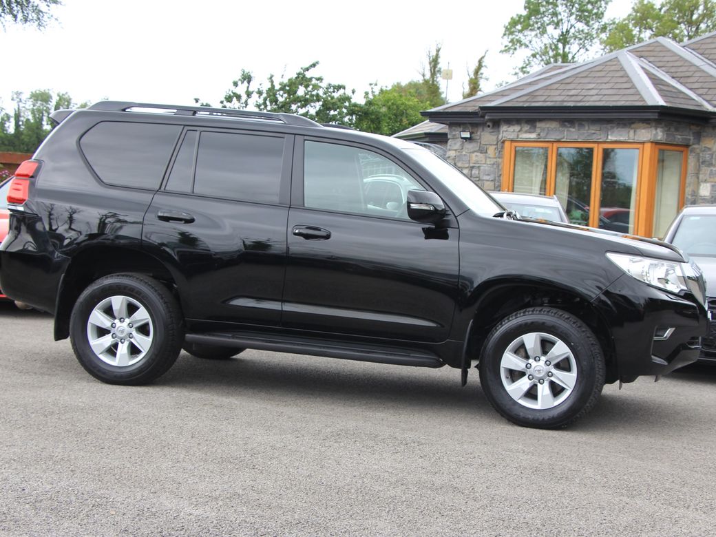 2023 Toyota Landcruiser