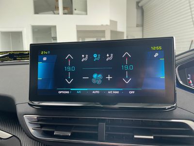 2021 Peugeot 3008