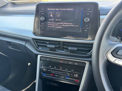 2024 Volkswagen T-Roc