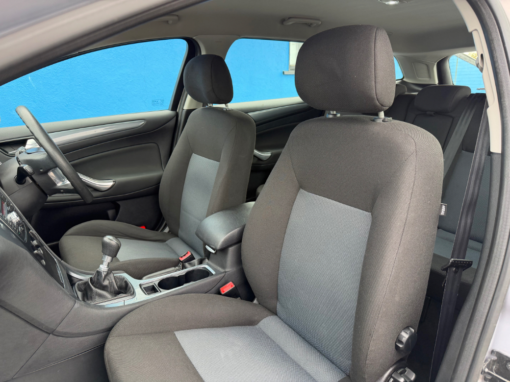 2012 Ford Mondeo