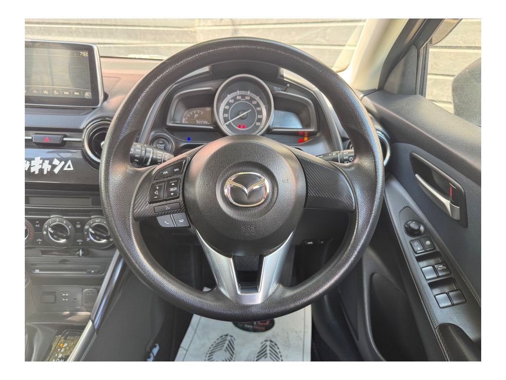2015 Mazda Demio