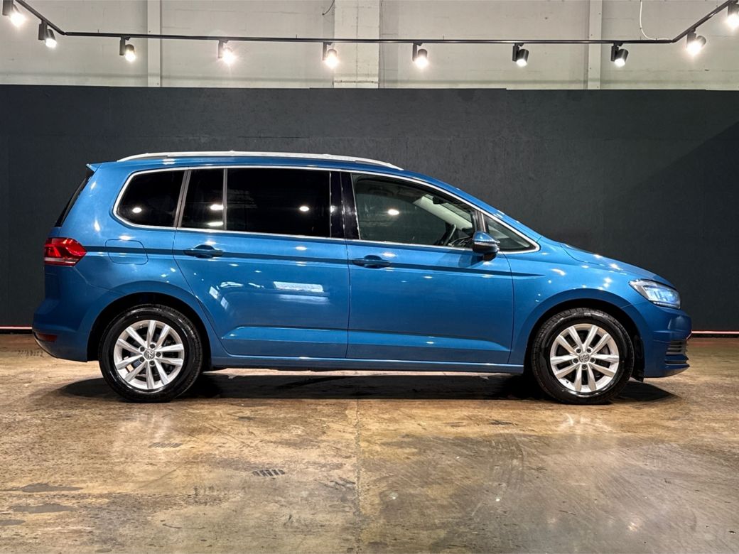 2017 Volkswagen Touran