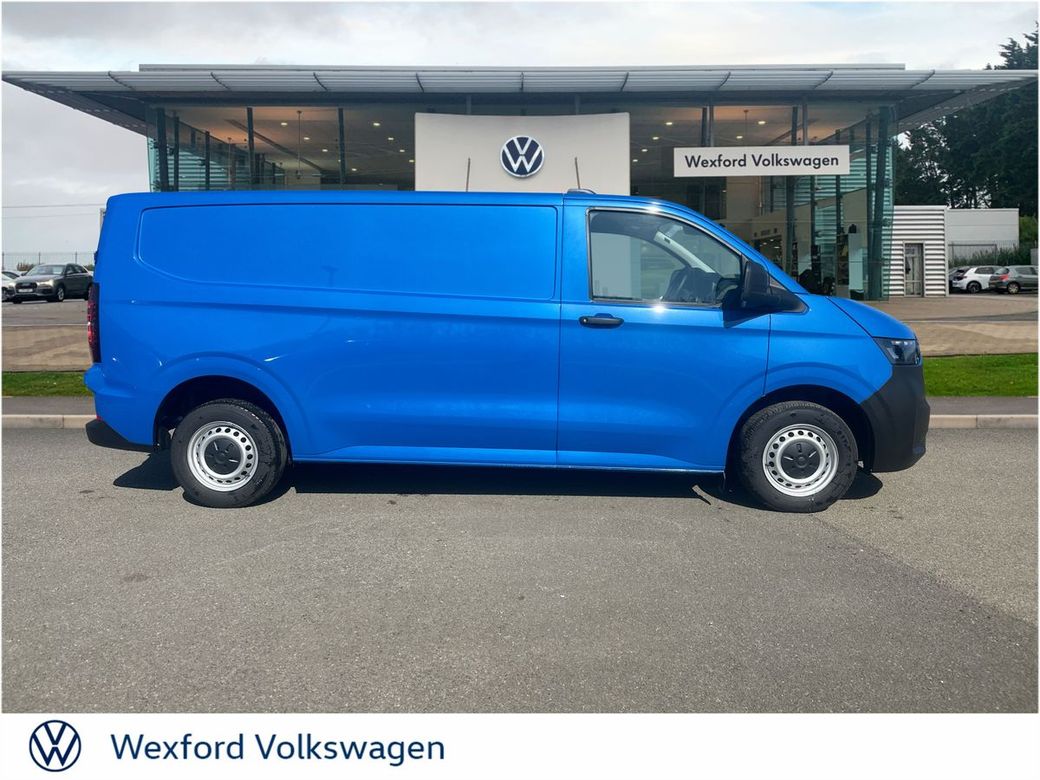 2025 Volkswagen Transporter