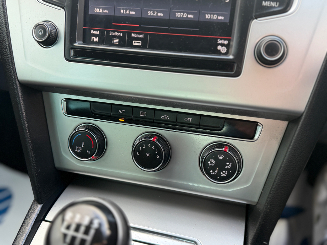 2015 Volkswagen Passat