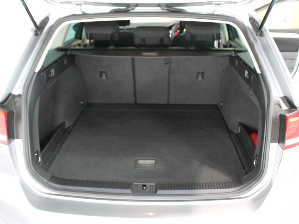 2019 Volkswagen Passat