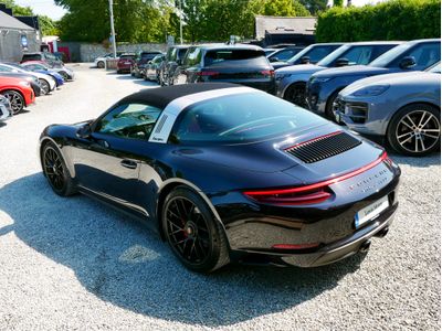 2017 Porsche 911