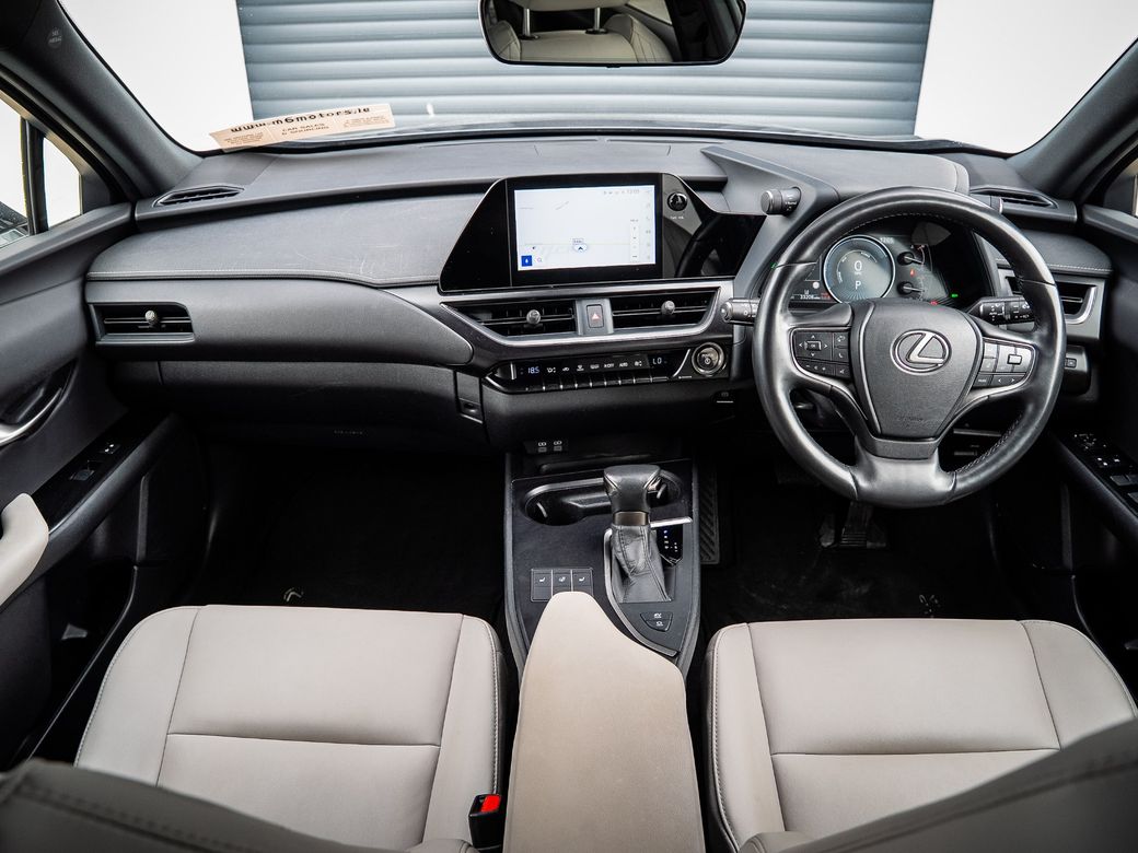 2023 Lexus UX 250H