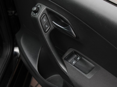 2016 Volkswagen Polo