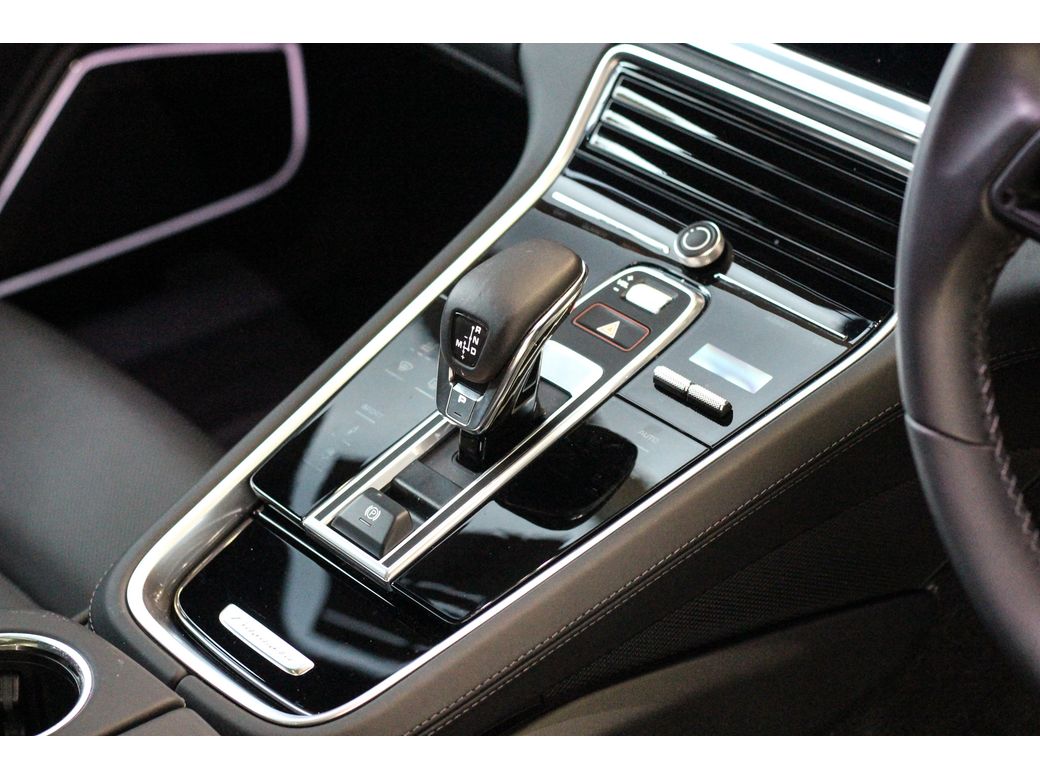 2023 Porsche Panamera