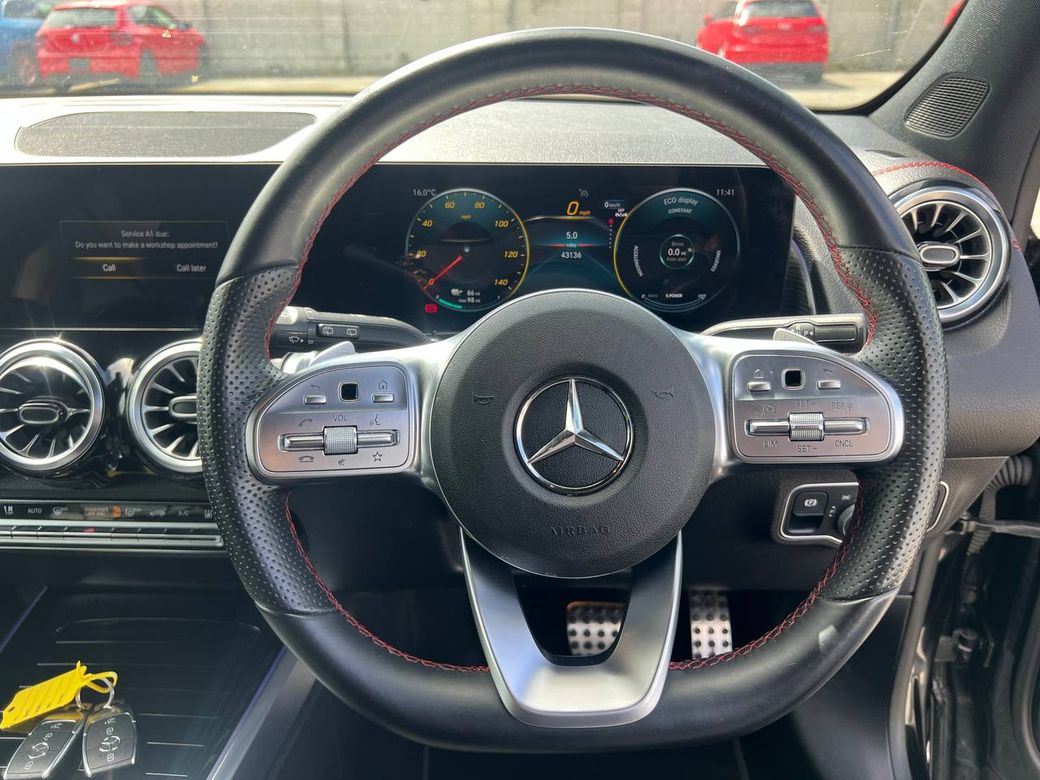 2024 Mercedes-Benz EQB