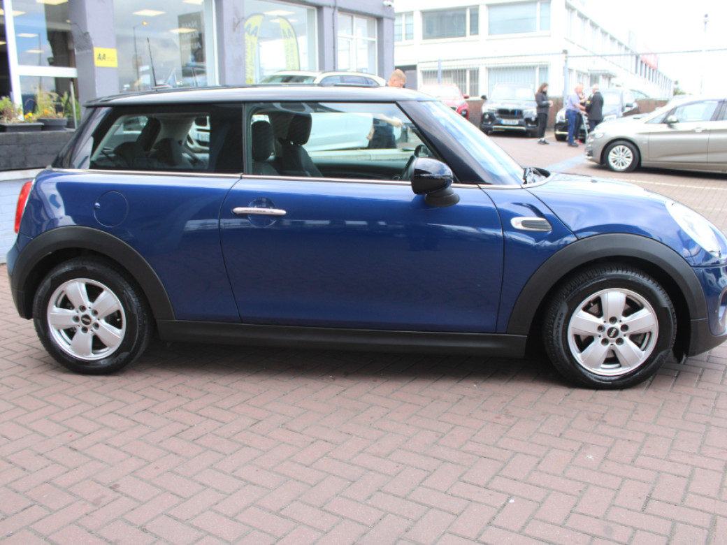 2016 Mini Cooper