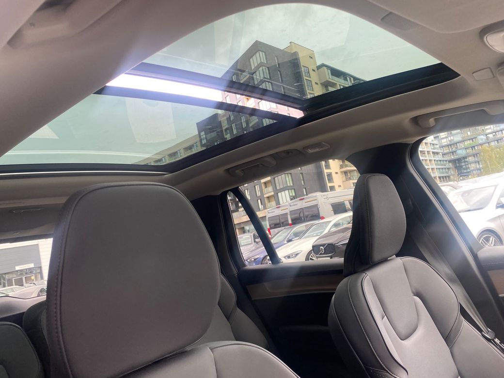 2025 Volvo XC90