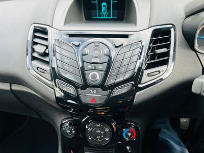 2015 Ford Fiesta