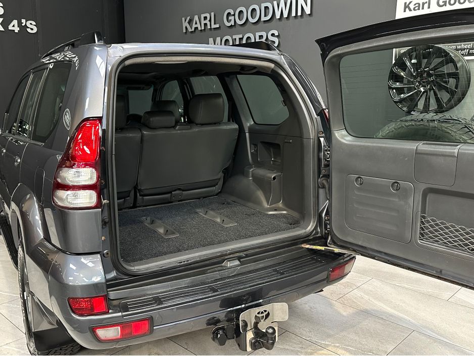 2004 Toyota Landcruiser