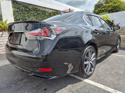 2018 Lexus GS 300H