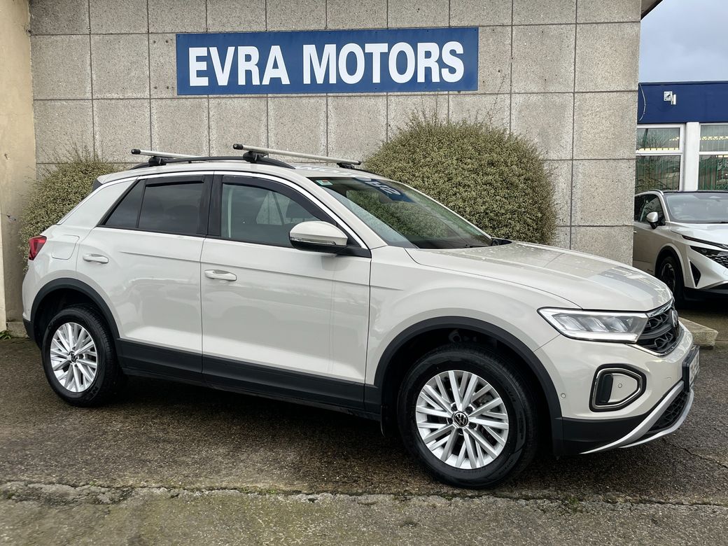 2023 Volkswagen T-Roc