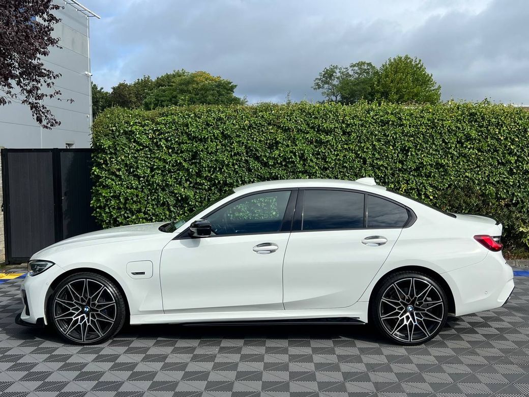 2022 BMW 3 Series