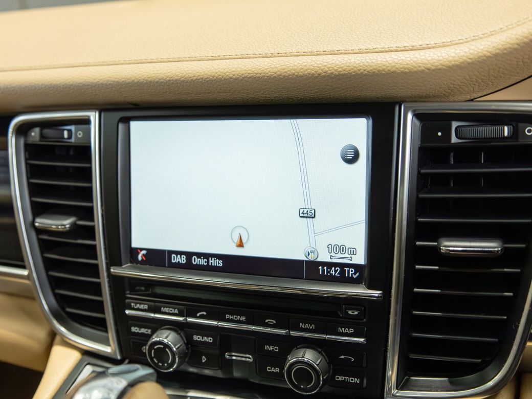 2014 Porsche Panamera